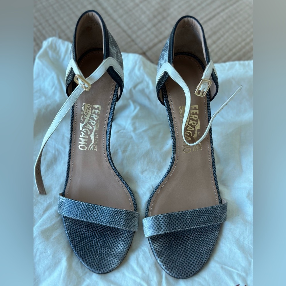 Ferragamo Heels Size 8.5 BRAND NEW
